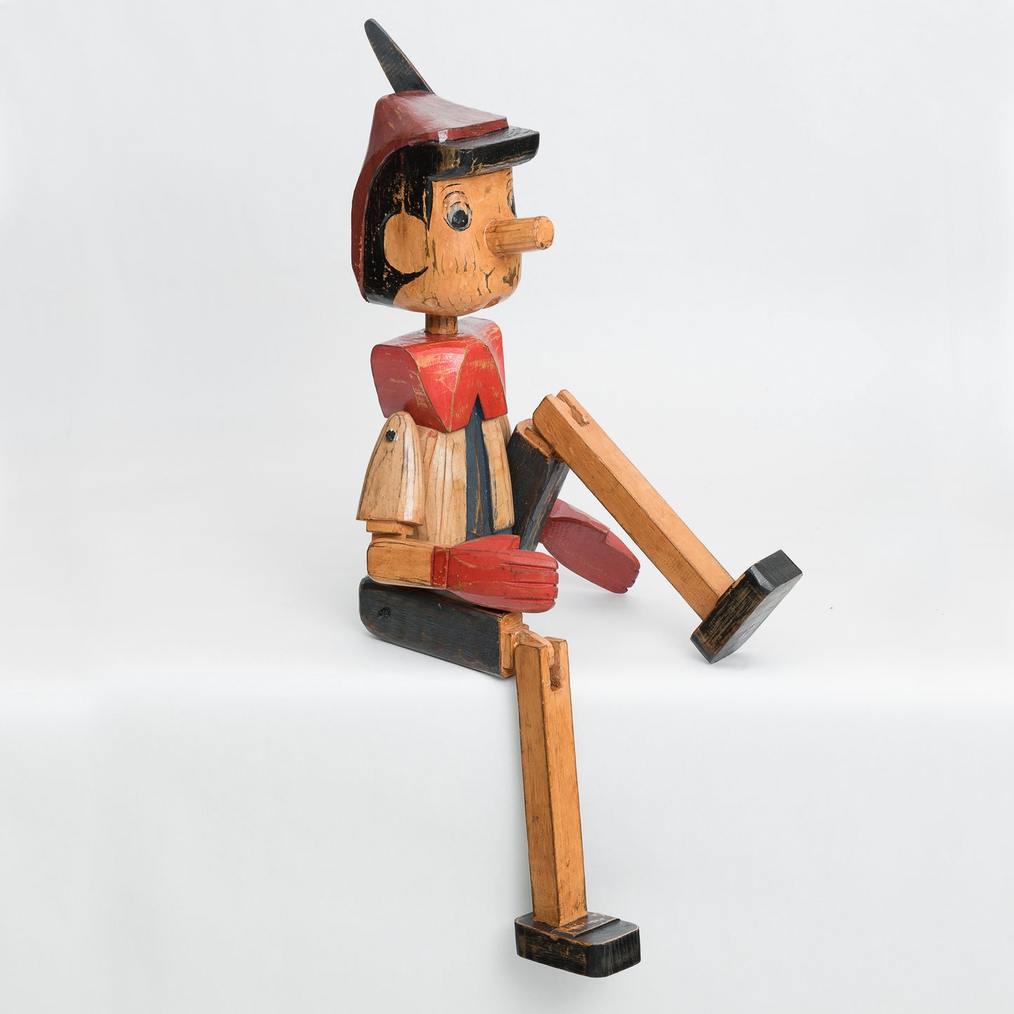 Pinocchio Sitting Large Wood