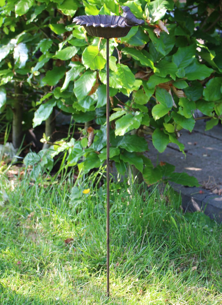 Cast Iron Bird Bath On Stick