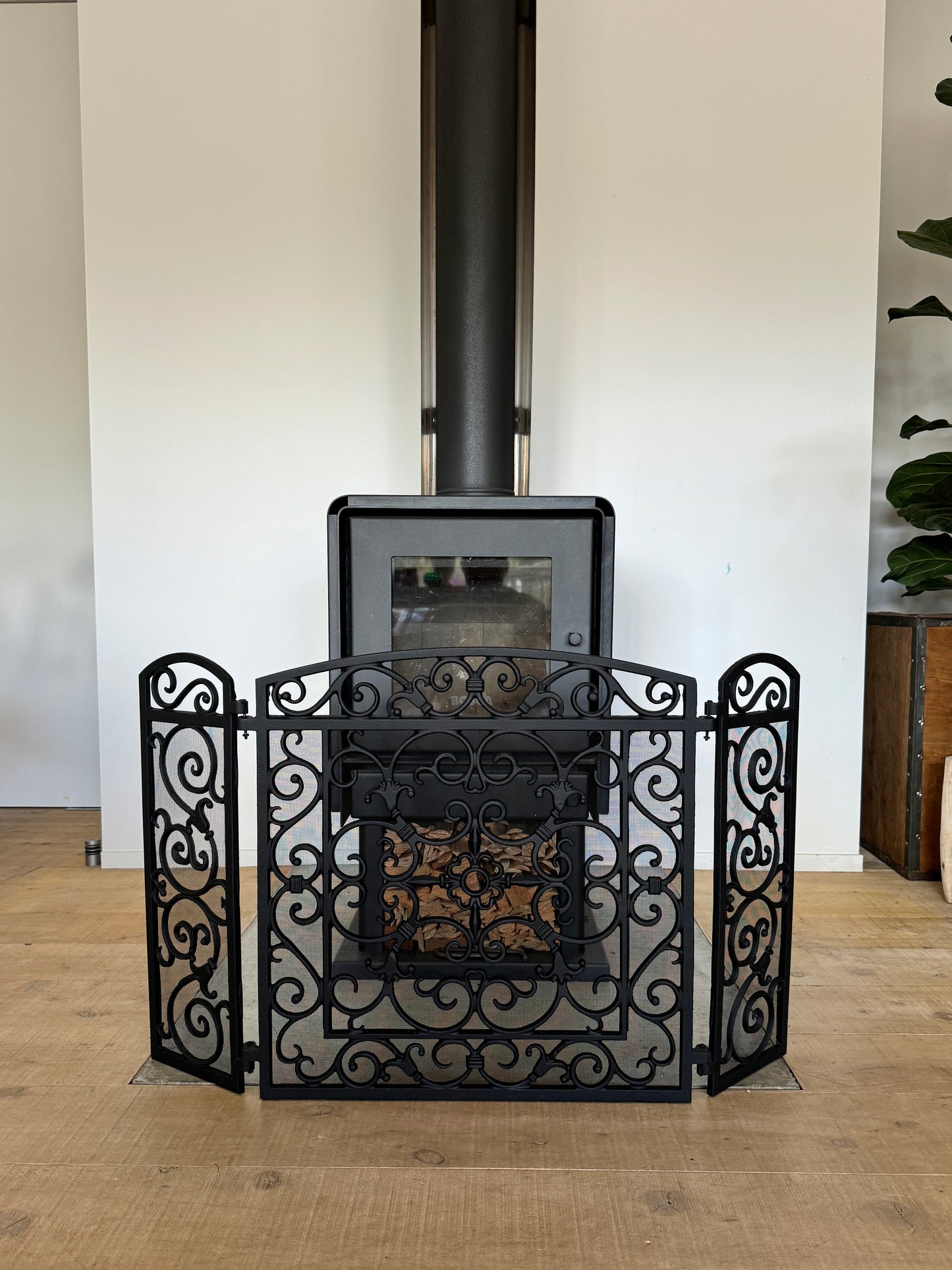 Cast Iron Fireplace Screen Black