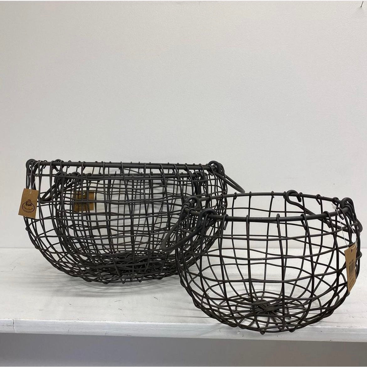 Wire Basket Pear Short Medium