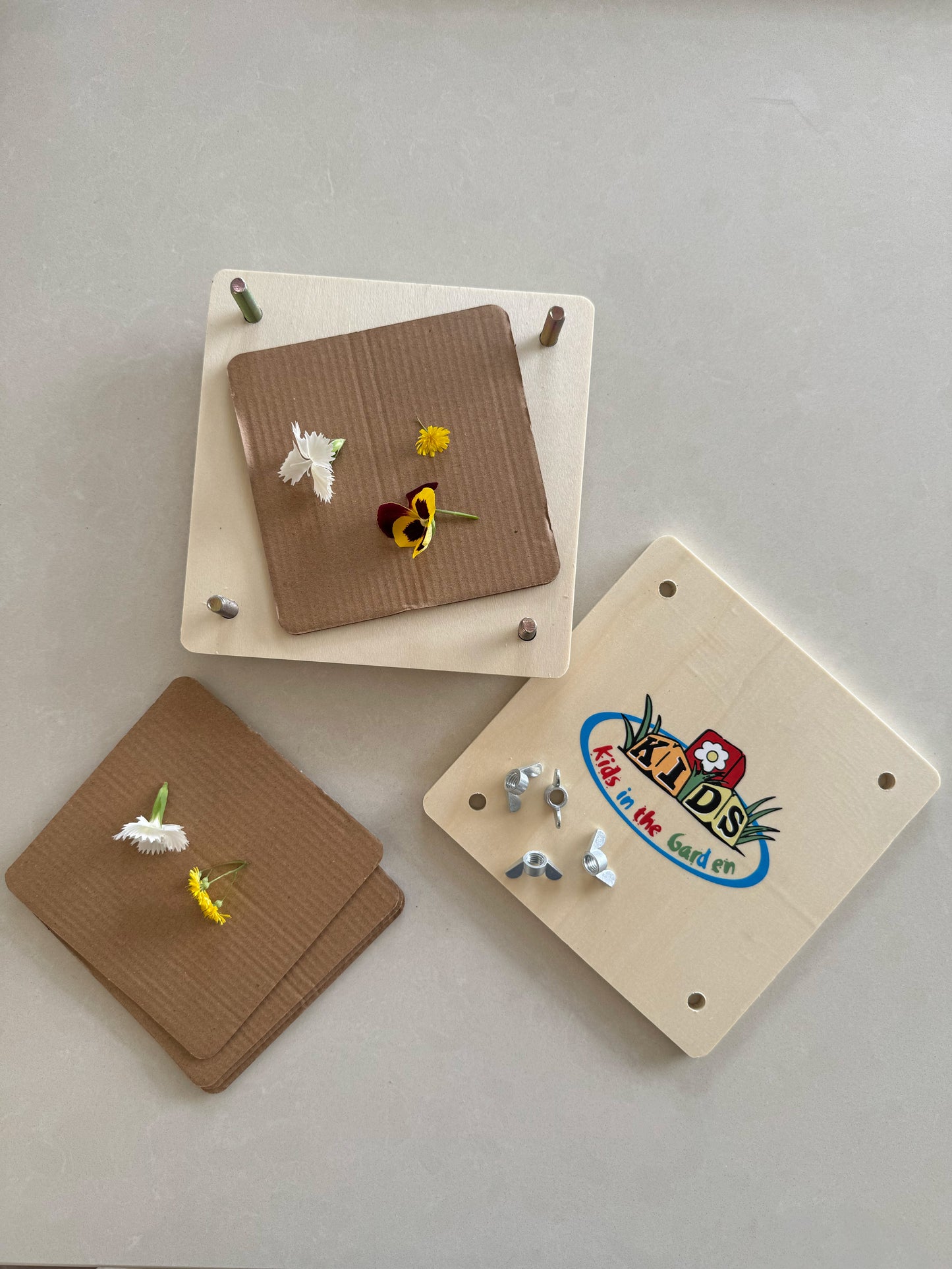 Kids Flowerpress