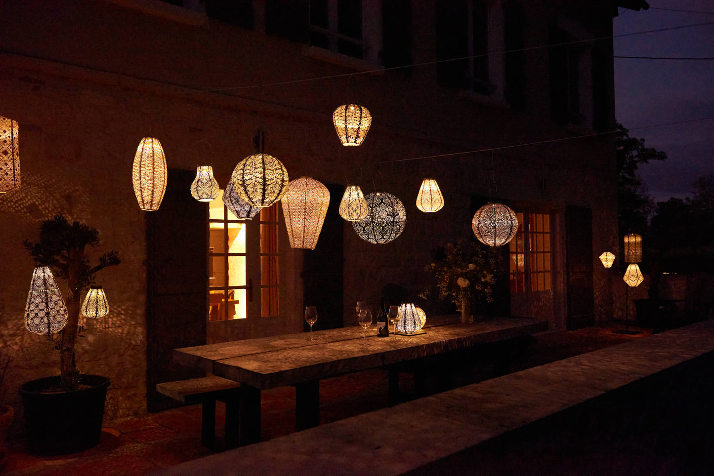 Lantern Round 30cm Gold Bazaar