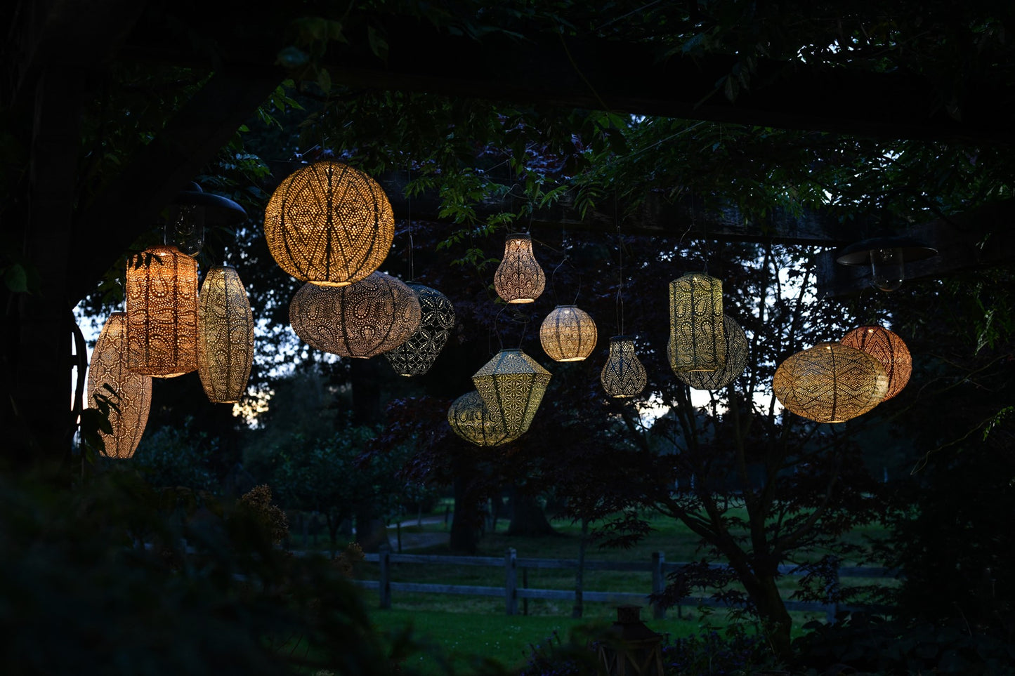 Lantern Round 30cm Sage Green Folia