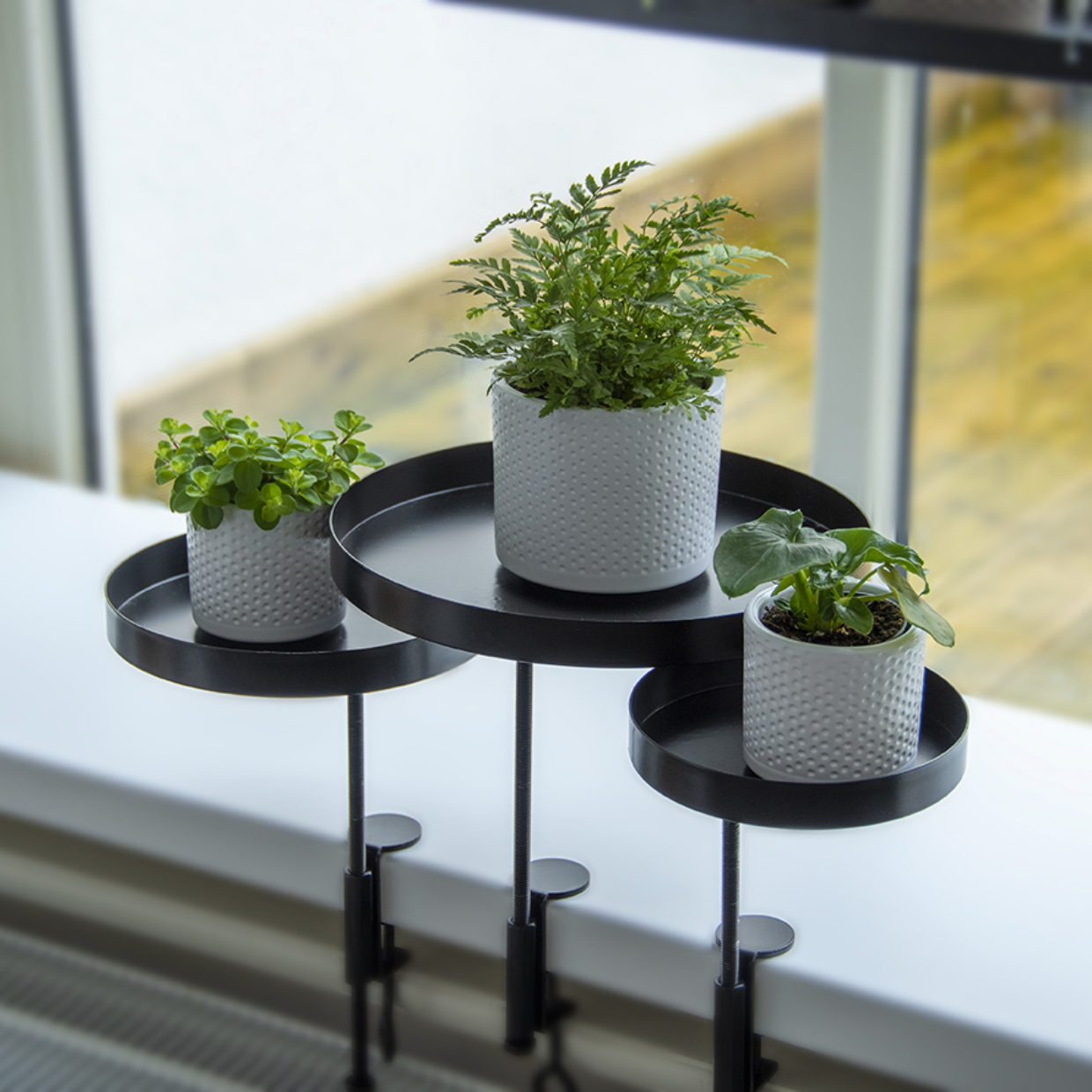 Windowsill Clamp Black Large