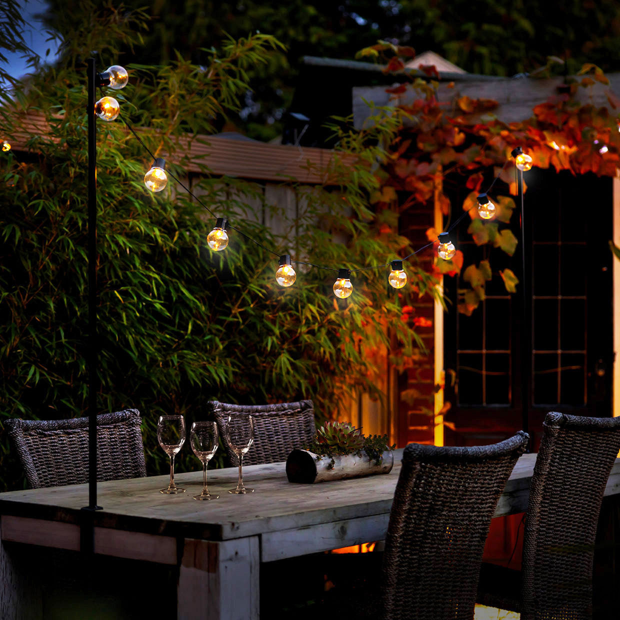 Table Clamp with Solar Lights Black