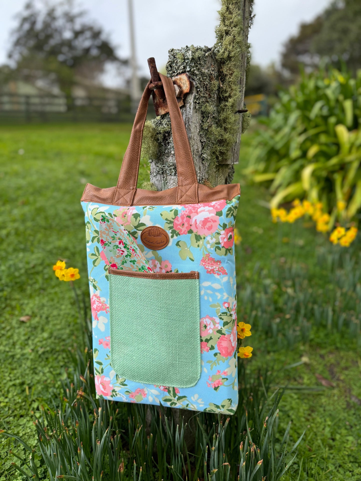 Rose Print Gardener's Kneeling Pad