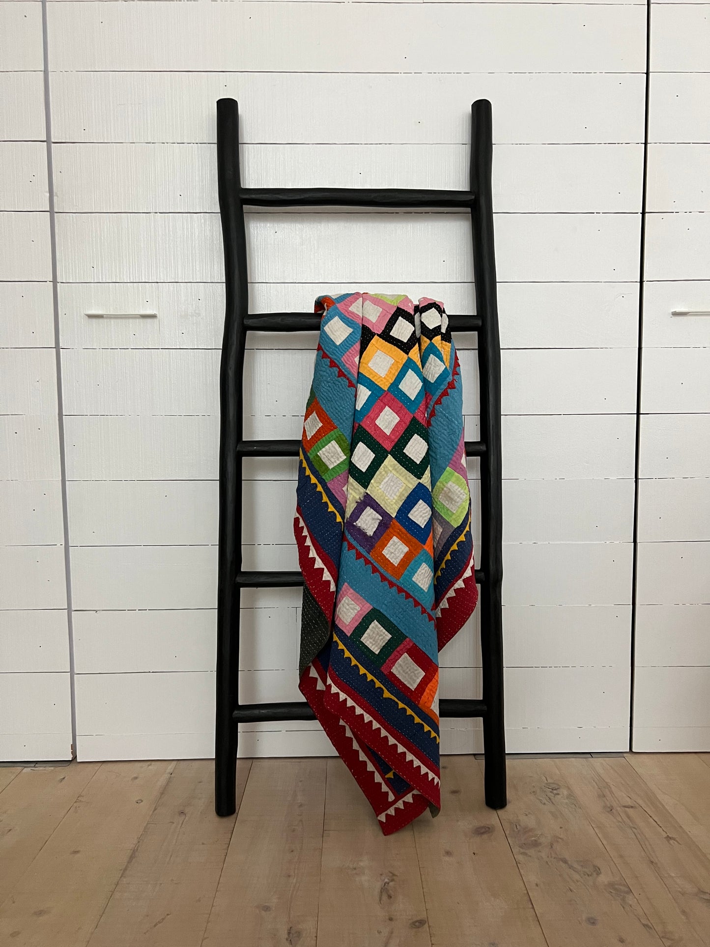 Lara Ladder Black