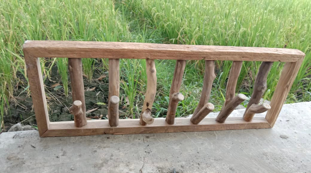 Organic Teak Branch Hanger 7 Hook