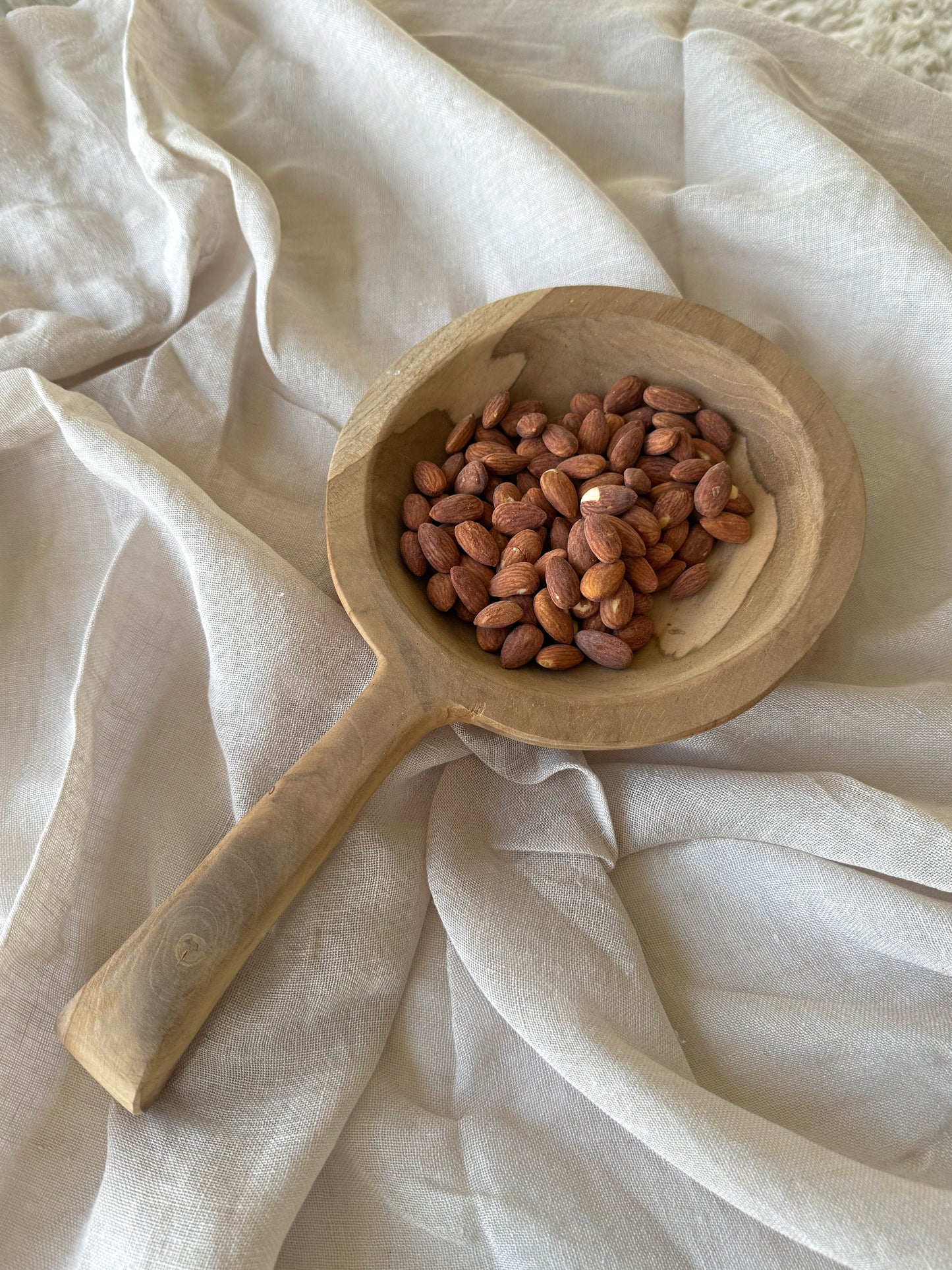 Organic Teak Tapas Bowl w/ Handle Natural