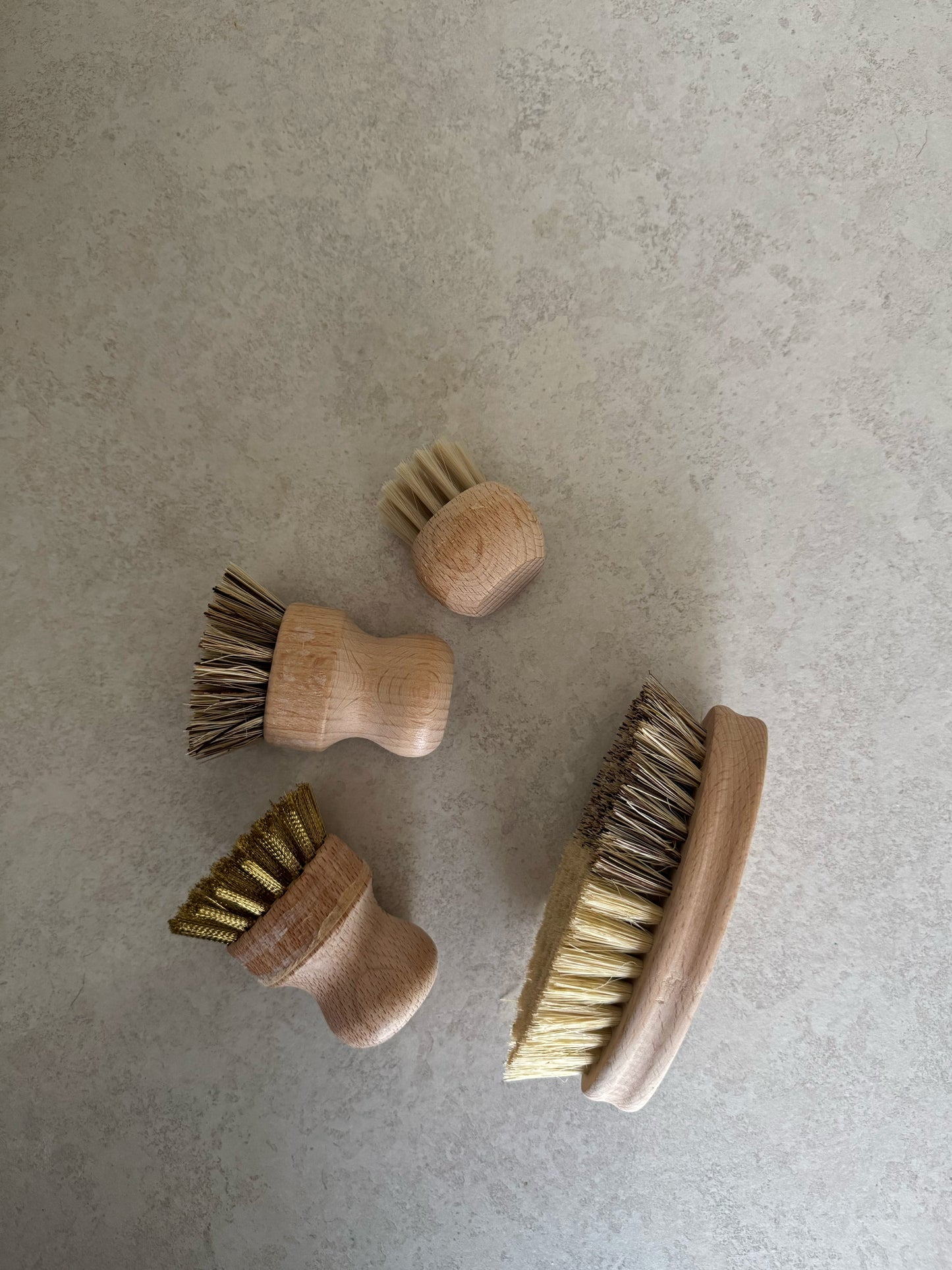 Pot Brush