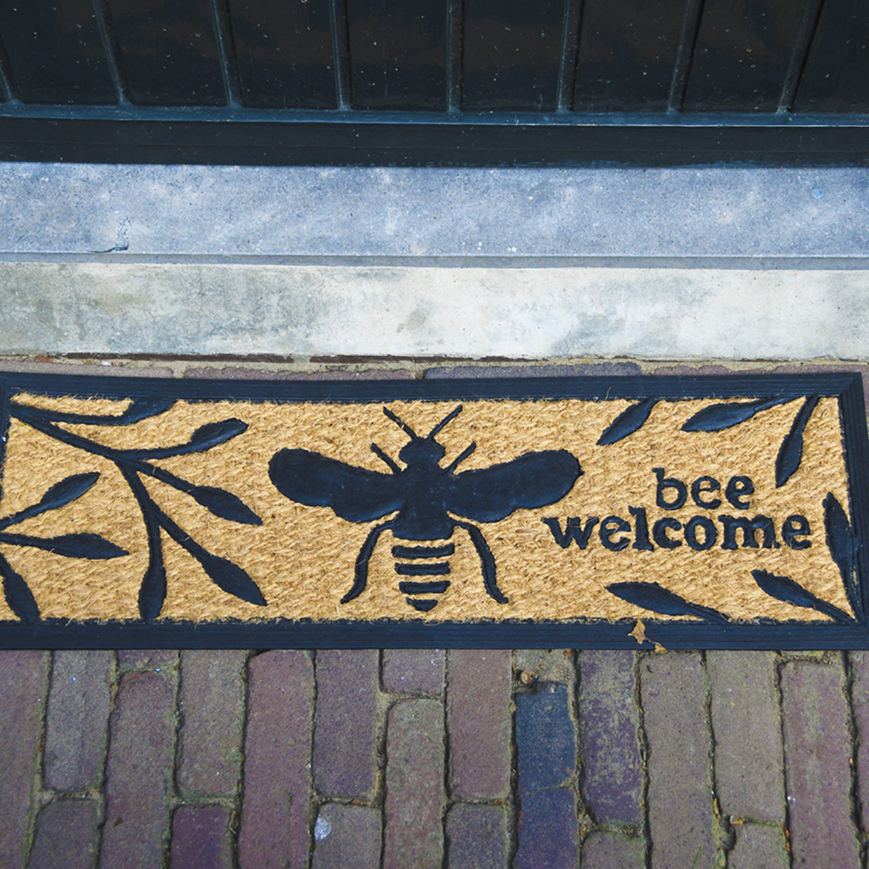 Bee Print Rubber Doormat