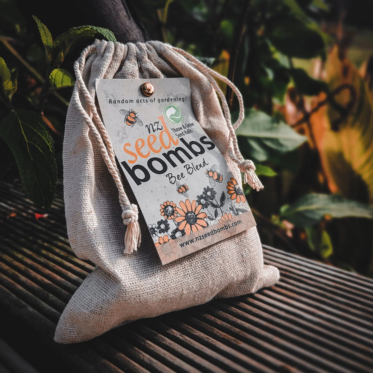 NZ Seed Bombs Bee Blend - Throw and Grow