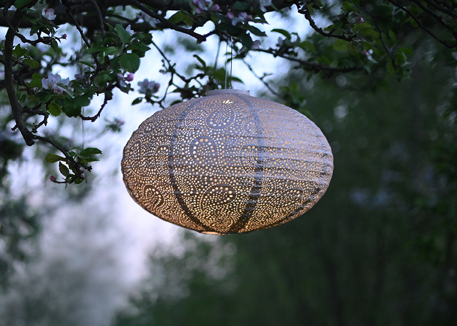 Lantern Oval 40cm Soft Blush Paisley