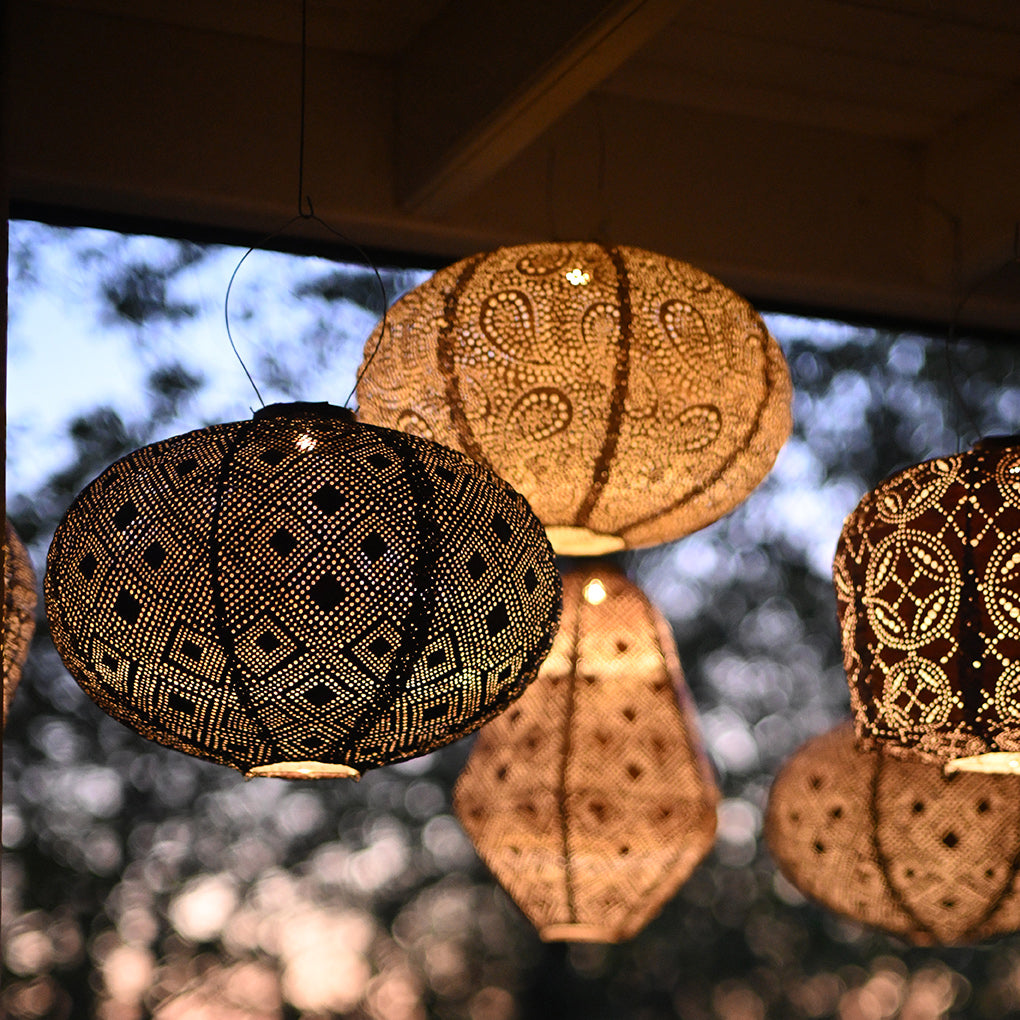 Lantern Oval 40cm Soft Blush Paisley