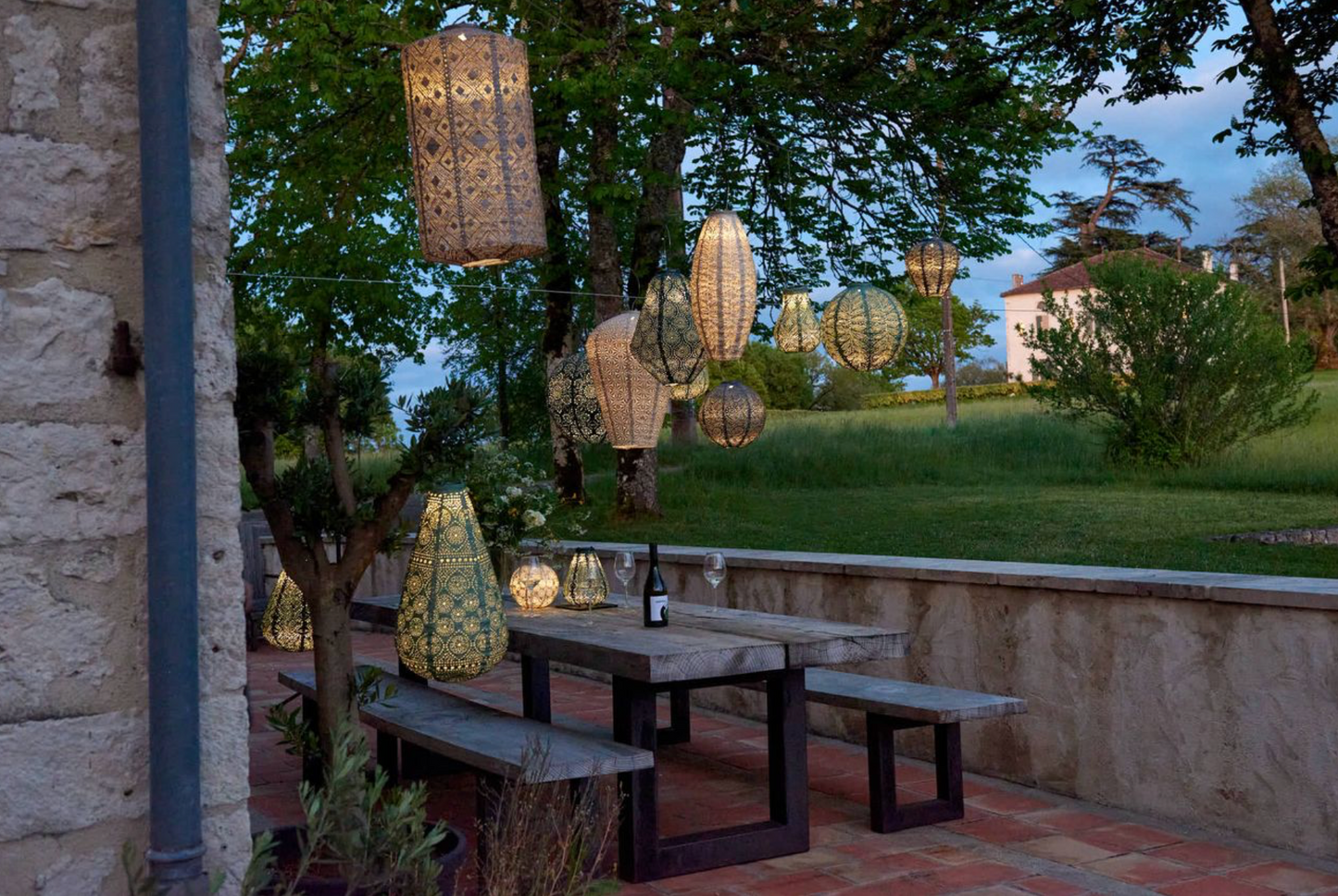 Lumiz Lantern Long Oval 20cm Gold Paisley