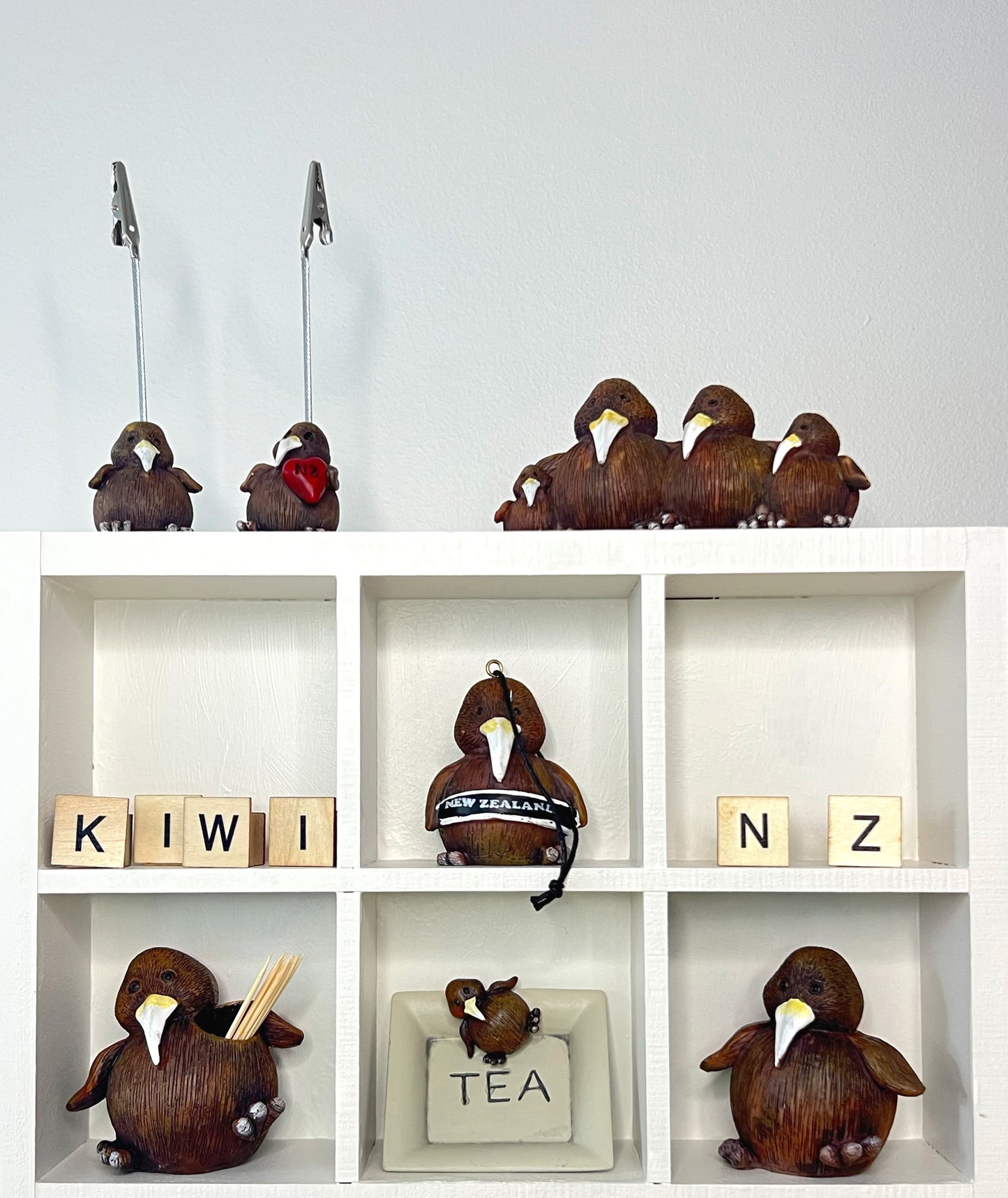 Kiwi Family Decoration