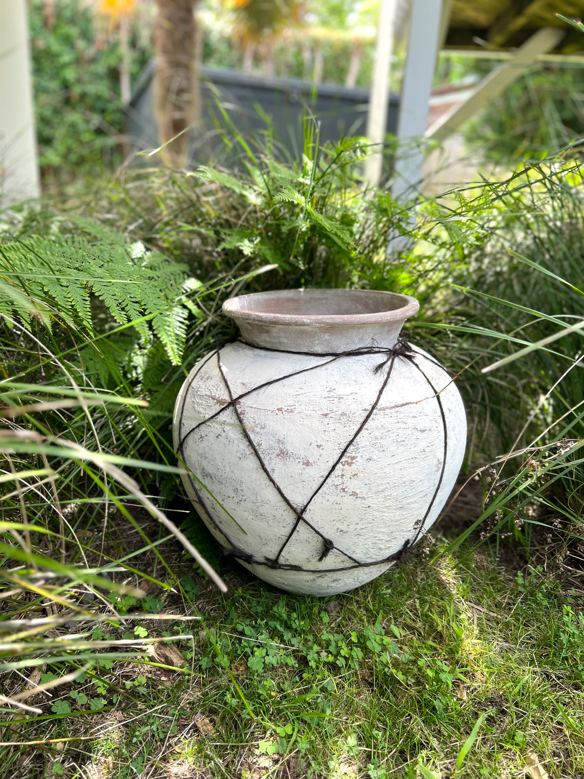 Sophia Pot White Washed L