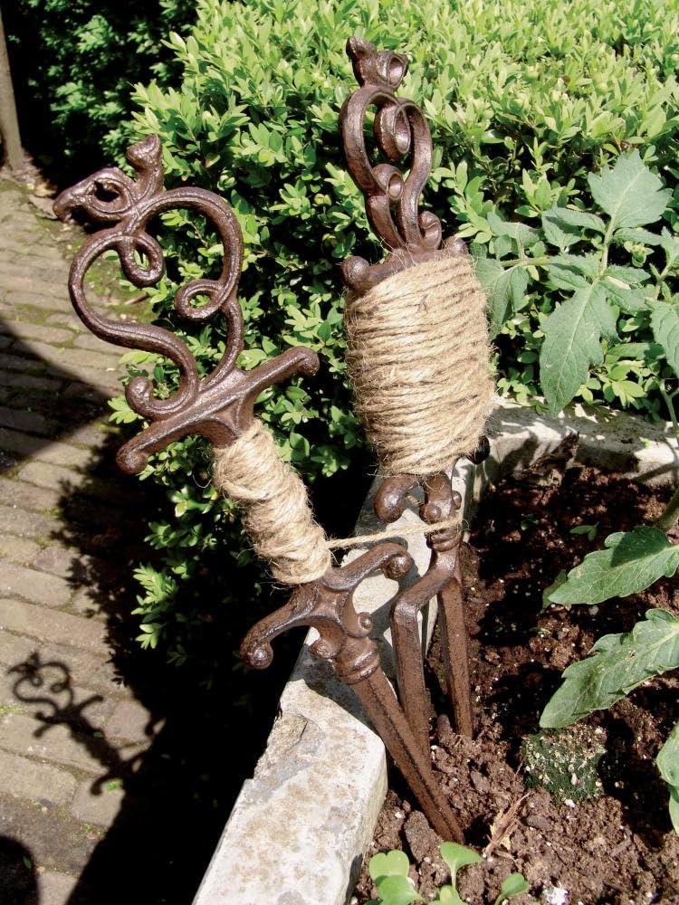 Cast Iron Garden String Line Antique